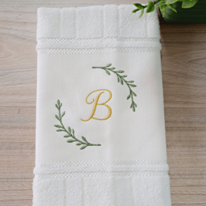 Letra B Alfabeto Cerimonial com Moldura