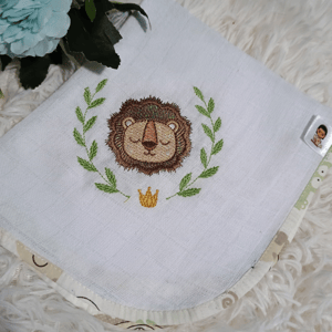 Matriz de bordado Moldura Leão e Coroa (Pontos Leves) Matriz de bordado Moldura Leão e Coroa (Pontos Leves)