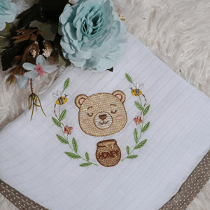 Matriz de bordado Moldura Ursinho e Mel (Pontos Leves) Matriz de bordado Moldura Ursinho e Mel (Pontos Leves)