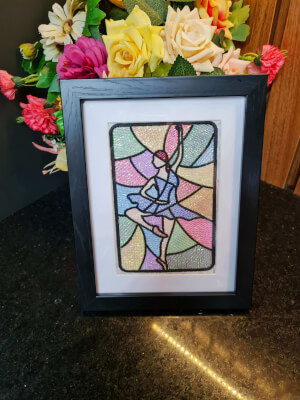 Vitral Bailarina (Pontos Leves)