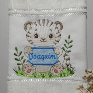 Tigrinho com Plaquinha