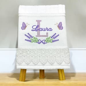  Alfabeto Lavanda com Borboleta e Nome