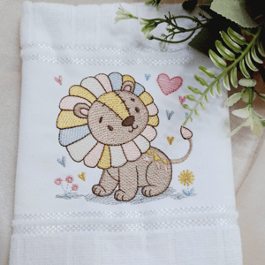 Leão Patchwork (Pontos Leves)