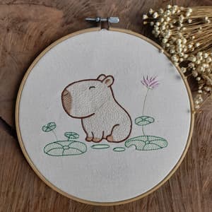 Capivara Sentada (Pontos Leves)