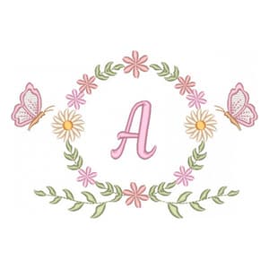 Moldura Floral com Borboletas e Inicial