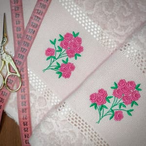 Galho buque de rosas