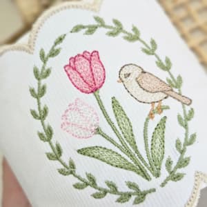 Tulipas e Pássaro (Pontos Leves)
