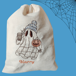 Halloween em Patchwork de Fantasma com Boina (Pontos Leves)
