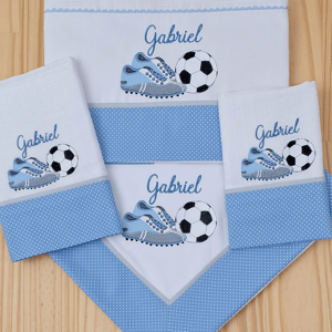 Chuteira e Bola de Futebol (Pontos Leves)