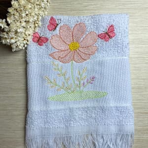 Flor com Borboletas e Folhas Roxas (Pontos Leves)