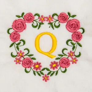 Matriz de bordado Monograma Floral Q 