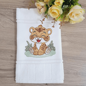 Matriz de bordado Tigre no Safari (Pontos Leves)