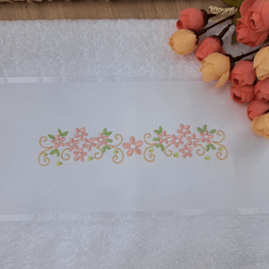 Matriz de bordado Floral Encantado