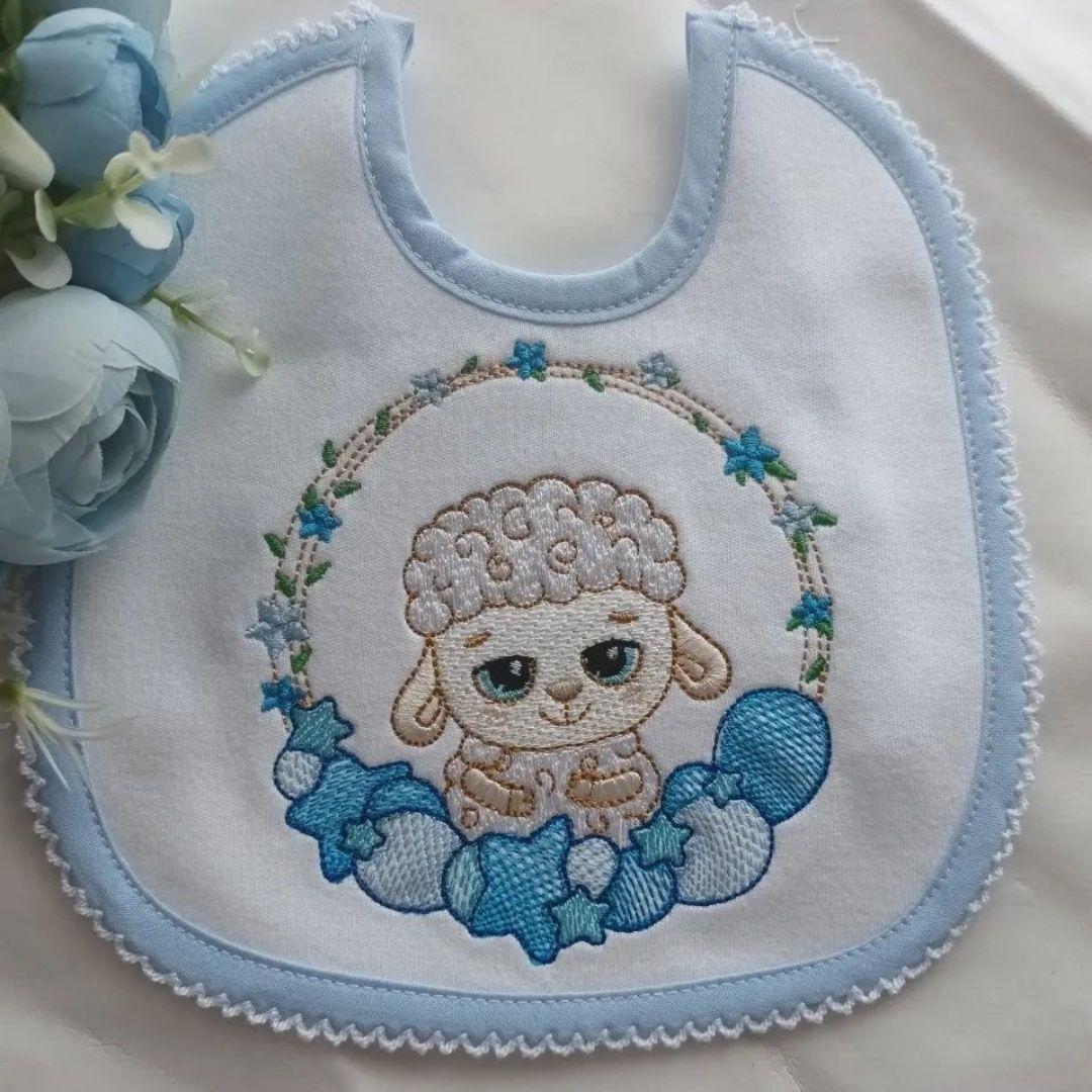 Matriz de Bordado  Ovelha Cute (Pontos Leves)